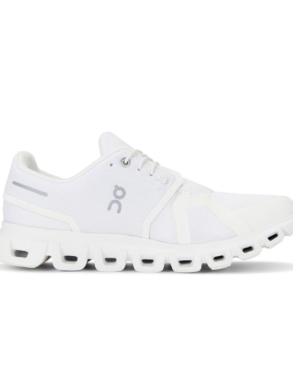 On Running cloud 6 WOMEN’S Gorgeous White Color Sneakers 🏃♀️👟 (SIZE 5) - Picture 5 of 7